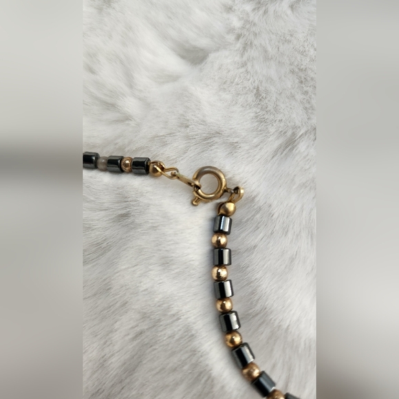 Hemitite Necklace - Picture 5 of 5